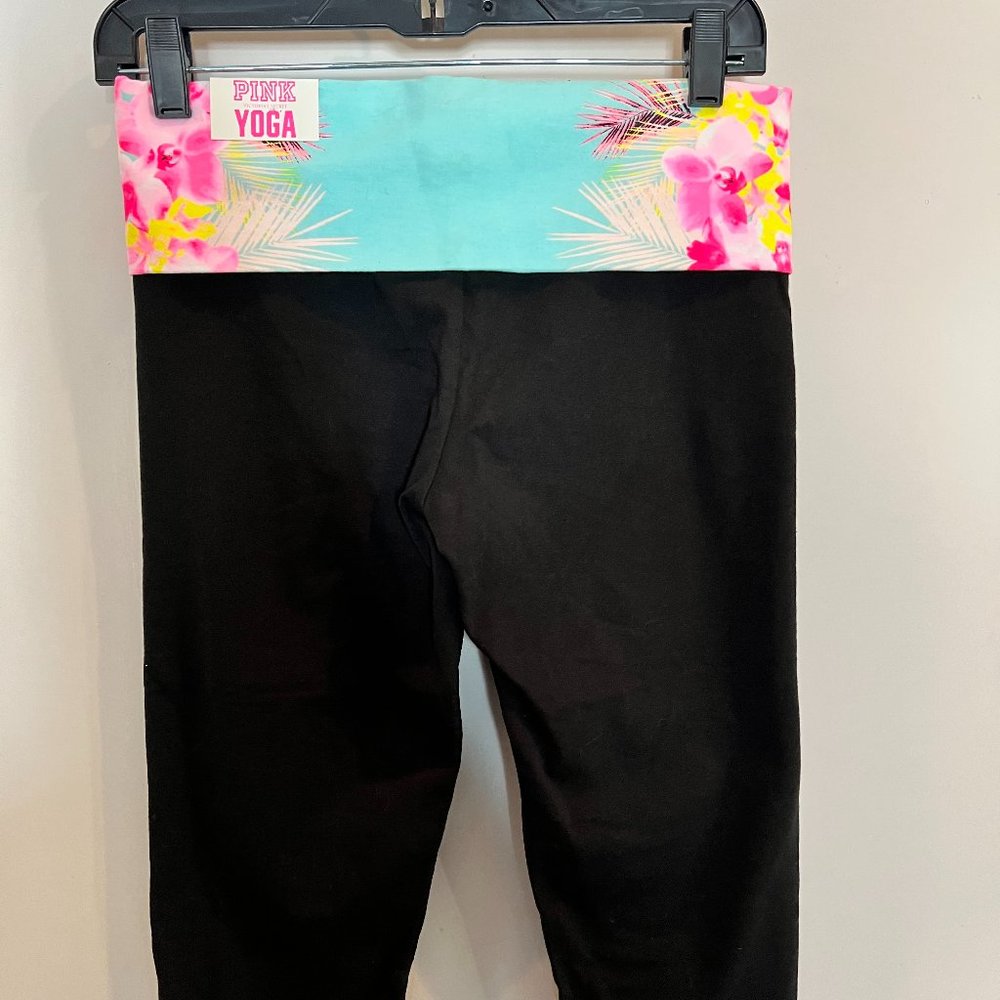 Pink Brand Cropped Yoga Pants - Size Small